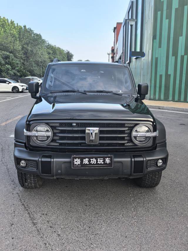 Foto del TANK Tank 300 2.0T Off-Road Edition Conqueror 2