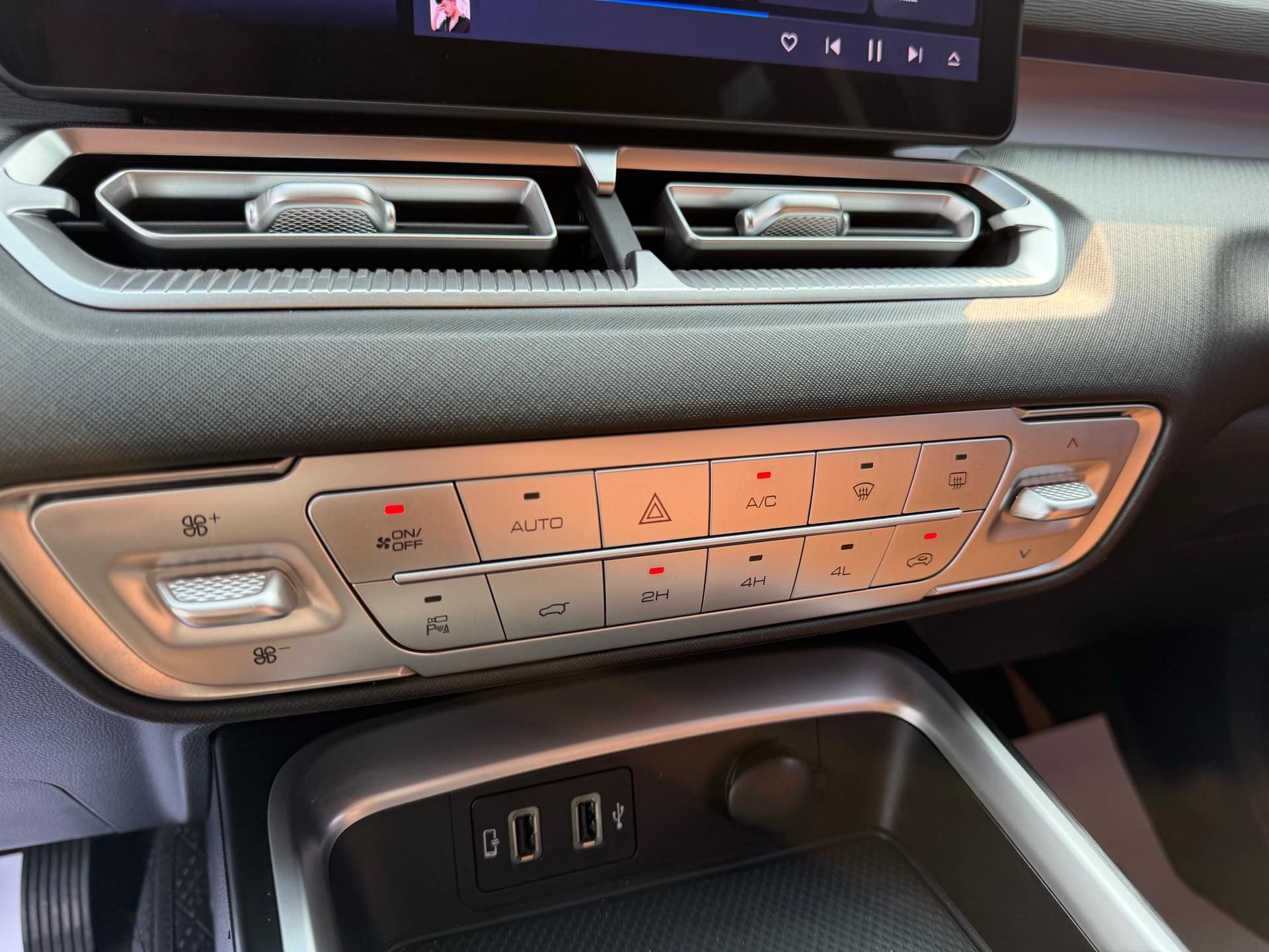 Haval H5 2.0T All-Wheel Drive Diesel Navigator Edition photo 5