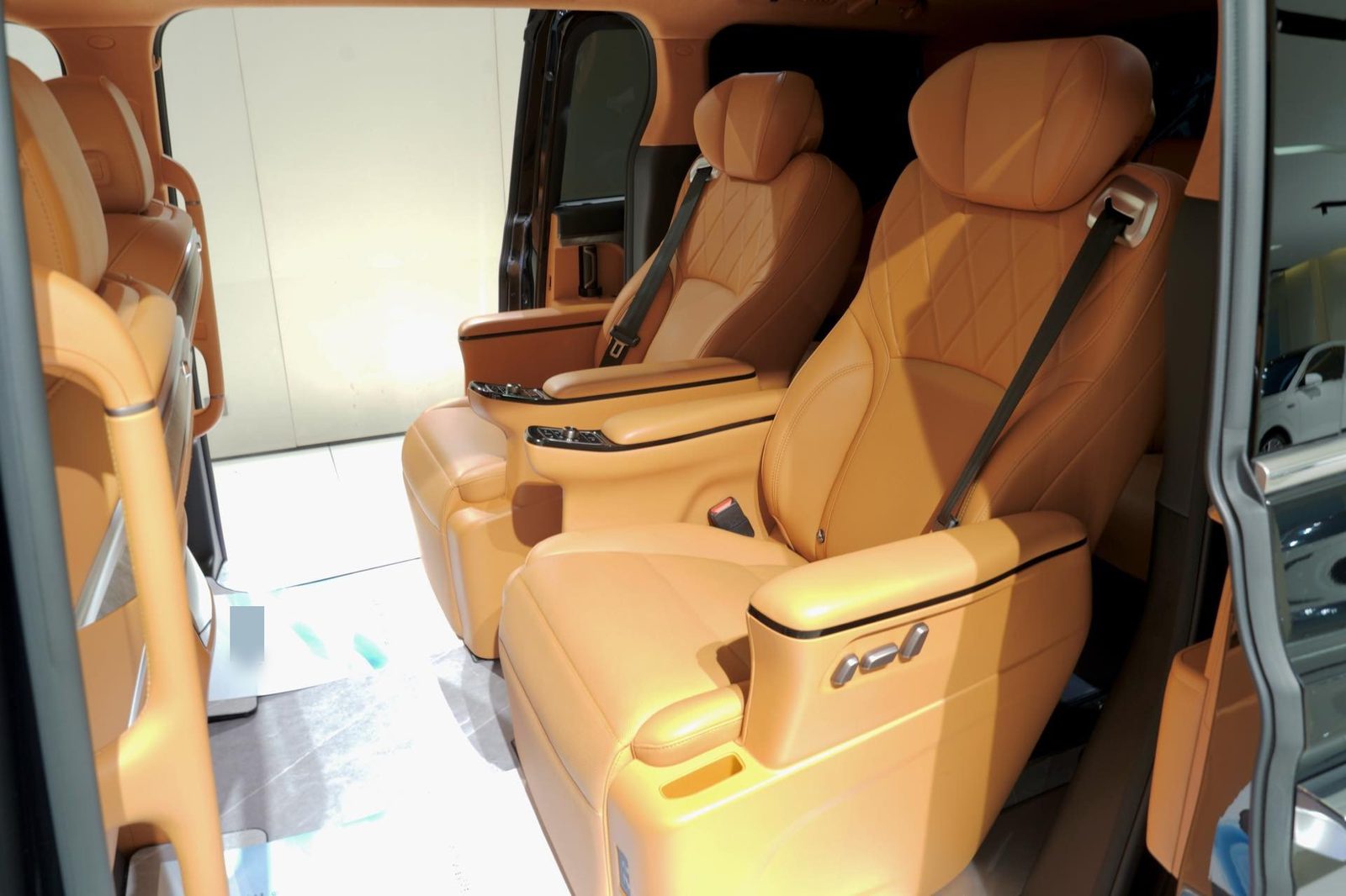WEY Gaoshan 8 Hi4 1.5T Four-Wheel Drive Version foto 4
