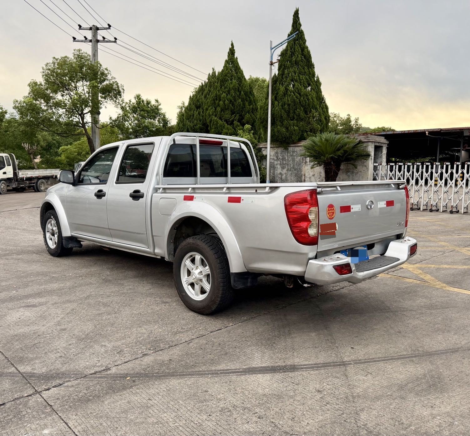 Great Wall Wingle 5 2021 Fengjun 5 2.0T 2WD Elite Model with Long Cargo Box foto 4