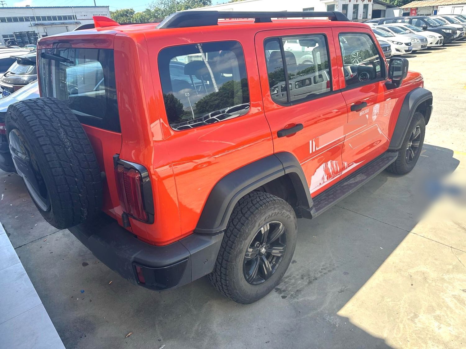 Фото TANK Tank 300 2.0T Conqueror — 5