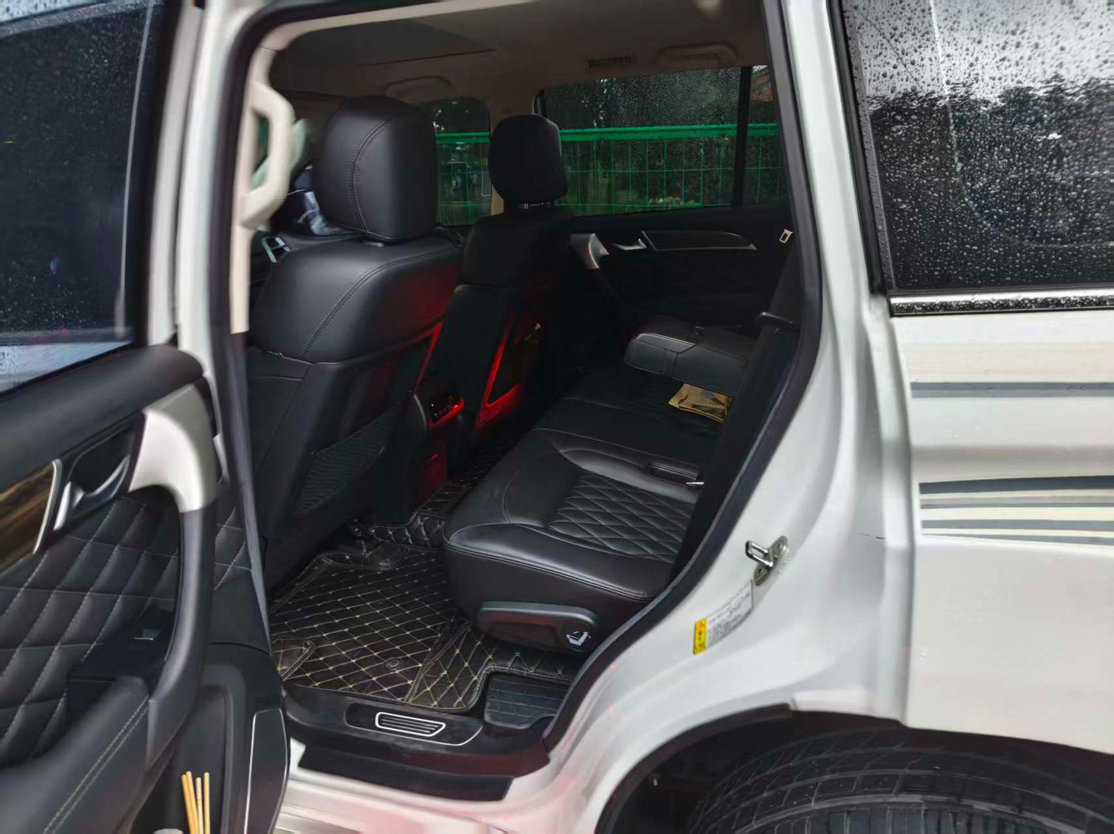 Photo du Haval 2022 H9 2.0T AWD Comfort 7-Seater 4