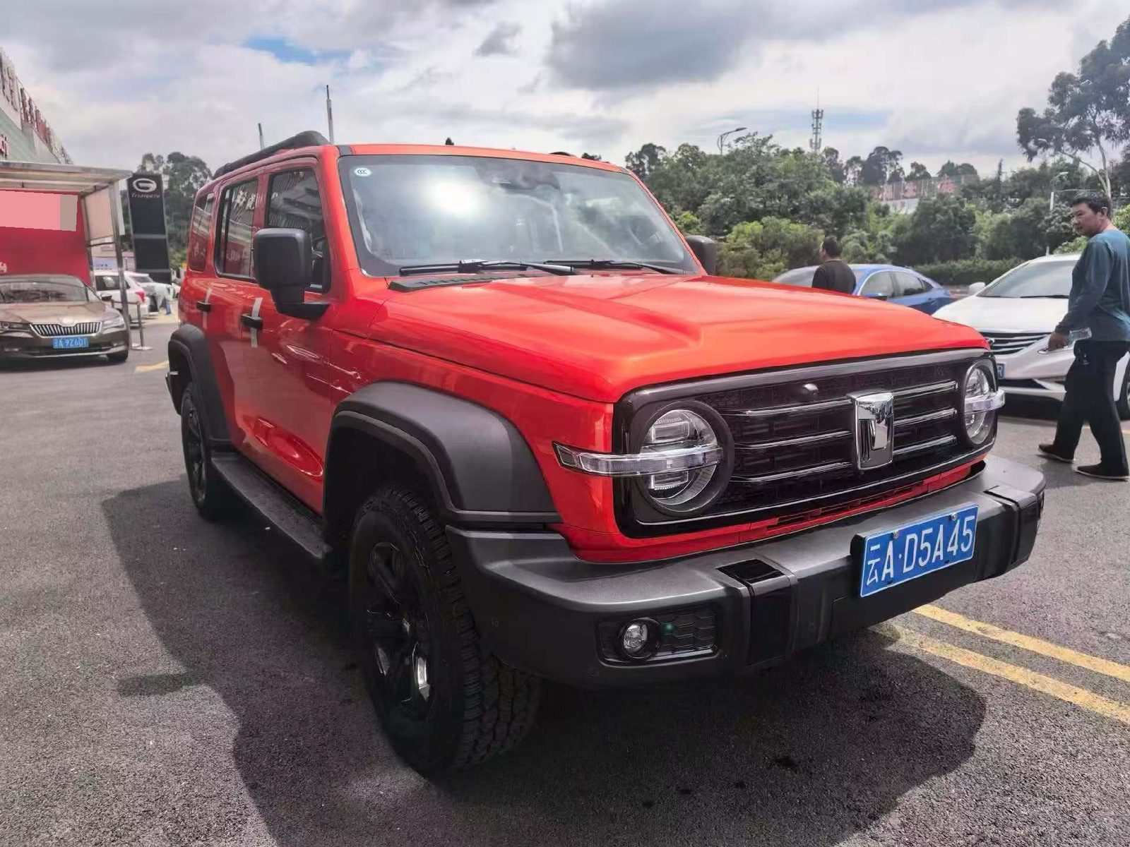 TANK Tank 300 2.4T Diesel Version foto 3