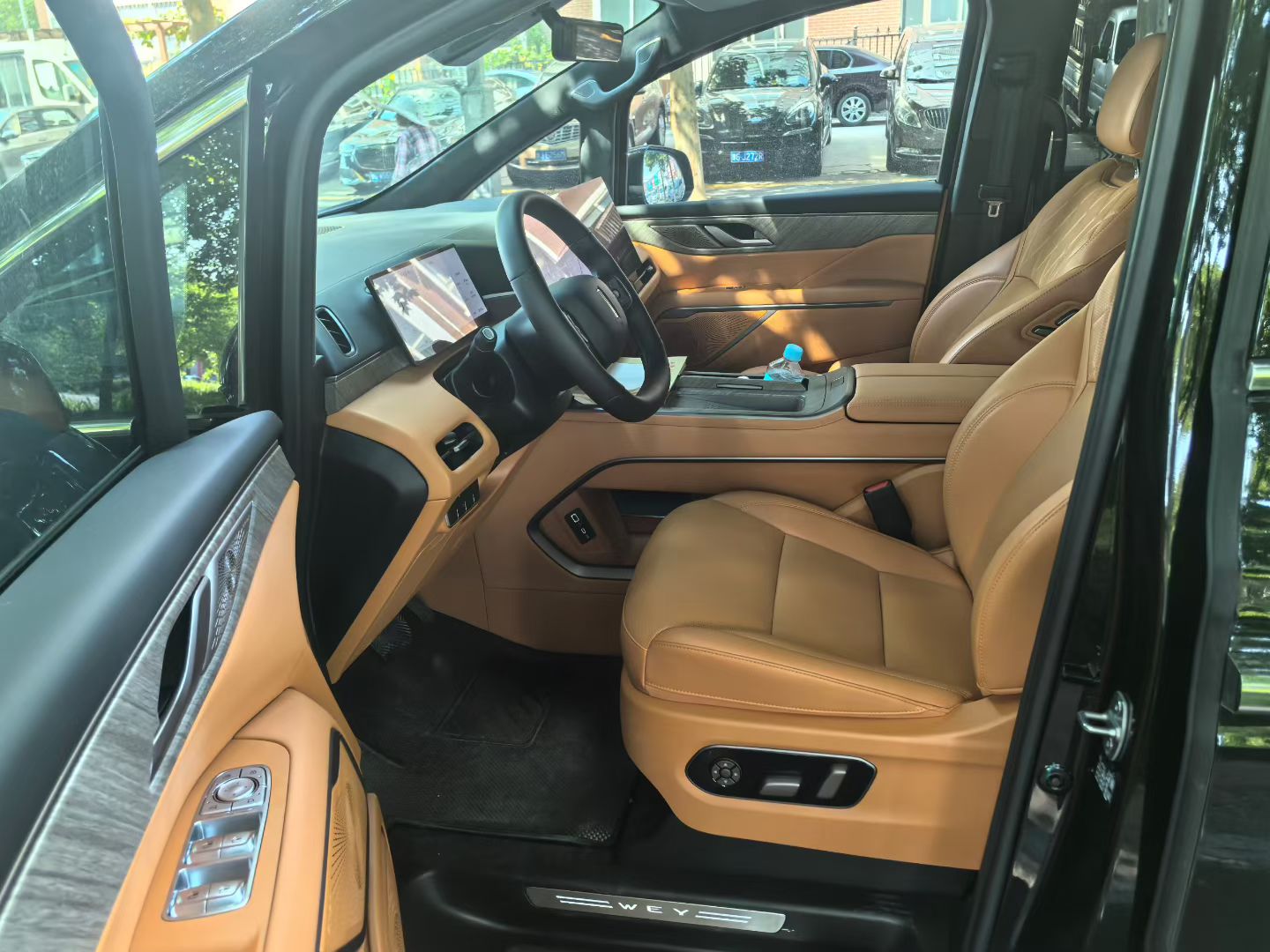 Фото WEY Gaoshan 8 Hi4 1.5T Four-Wheel Drive Version — 4