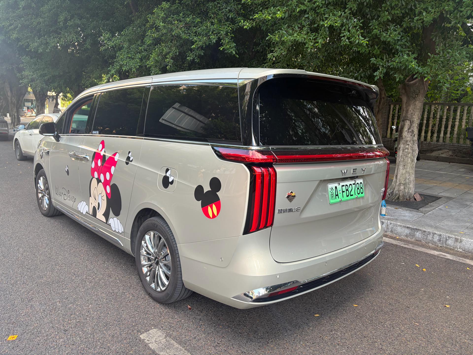 Фото WEY Gaoshan 8 Hi4 1.5T Four-Wheel Drive Version — 4