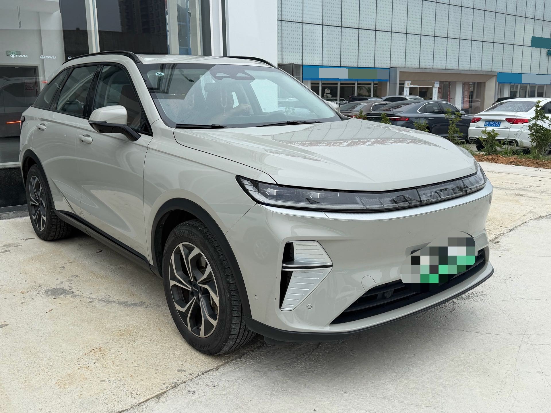 Фото Haval Brave Dragon Xiaolong MAX 1.5 Hi4 165 Ultra Smart Driving Version — 3
