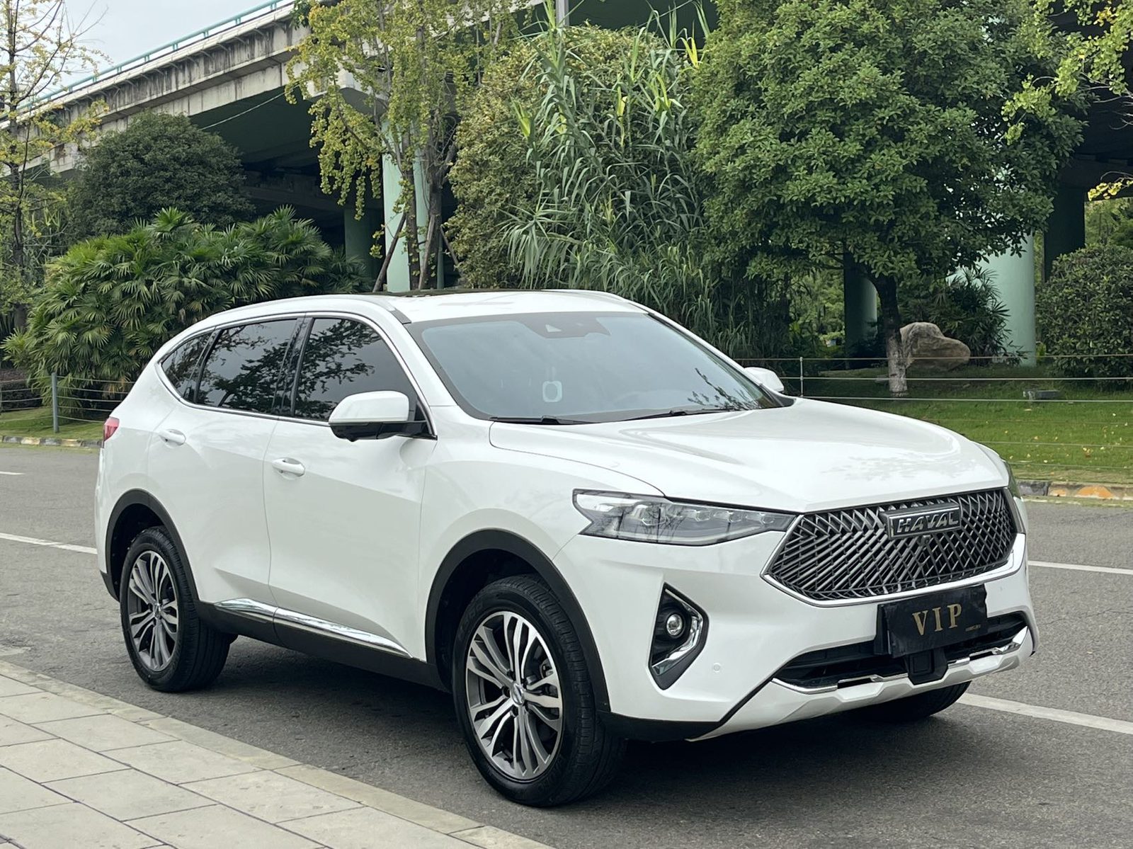 Haval F7 2.0T 2WD i-Fan photo 3