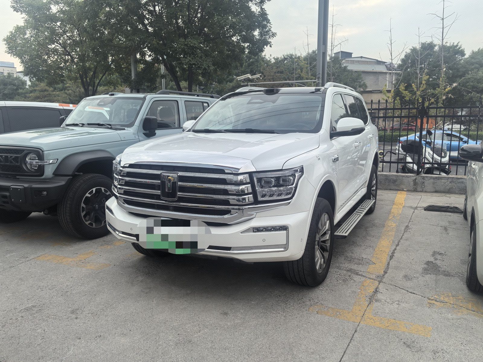 TANK Tank 500 Hi4-T 2.0T Zhi Xiang Edition