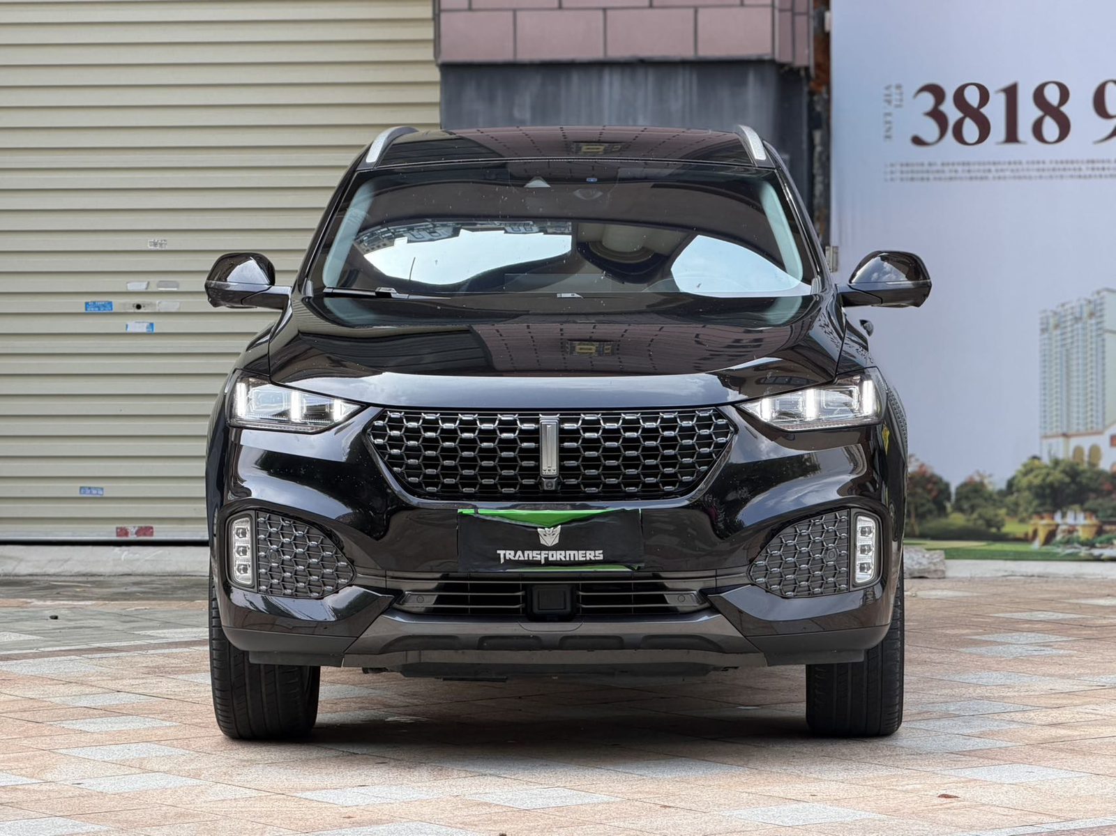 Foto del WEY VV6 2.0T Two-Wheel-Drive Zhixiang+ 2