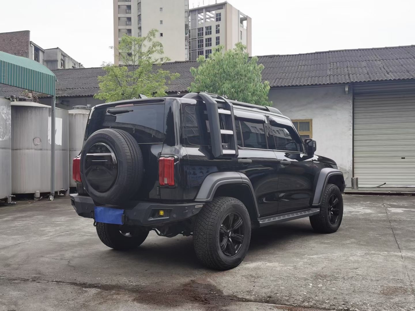 TANK Tank 300 2.0T Off-Road Edition Conqueror photo 4