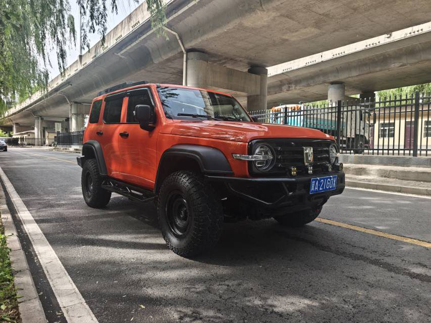 Фото TANK Tank 300 2.0T Off-Road Edition Conqueror — 2