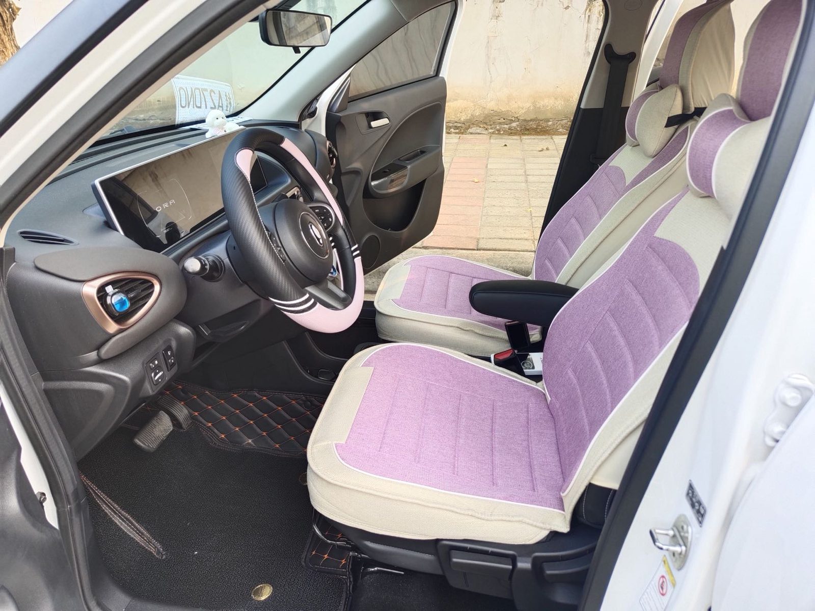 Фото ORA R2 (White Cat) Little Wildcat Edition 401km Flagship Model — 4