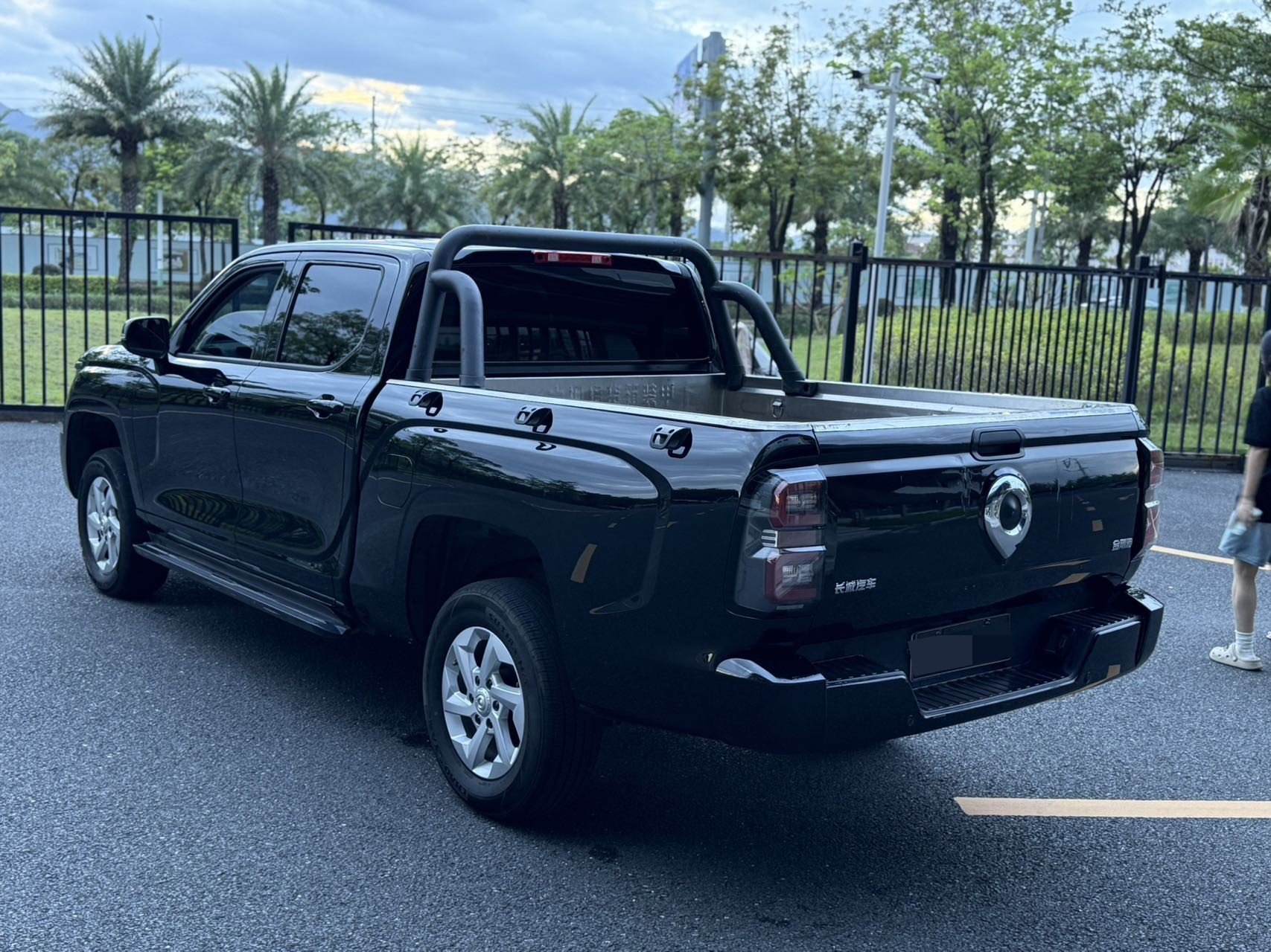Great Wall KINGKONG POER Jingang Pao 2.0T Diesel 2WD Elite Flatbed photo 4