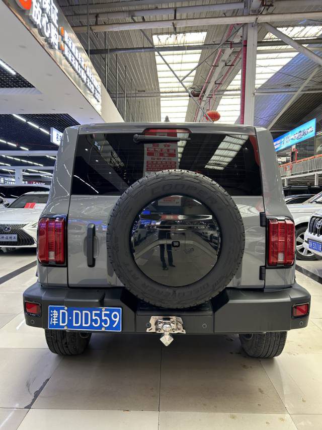 TANK Tank 300 2.0T Off-Road Edition Conqueror foto 5
