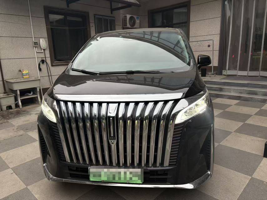 WEY Gaoshan PHEV 1.5T Four-Wheel-Drive Flagship Edition fotoğraf 5
