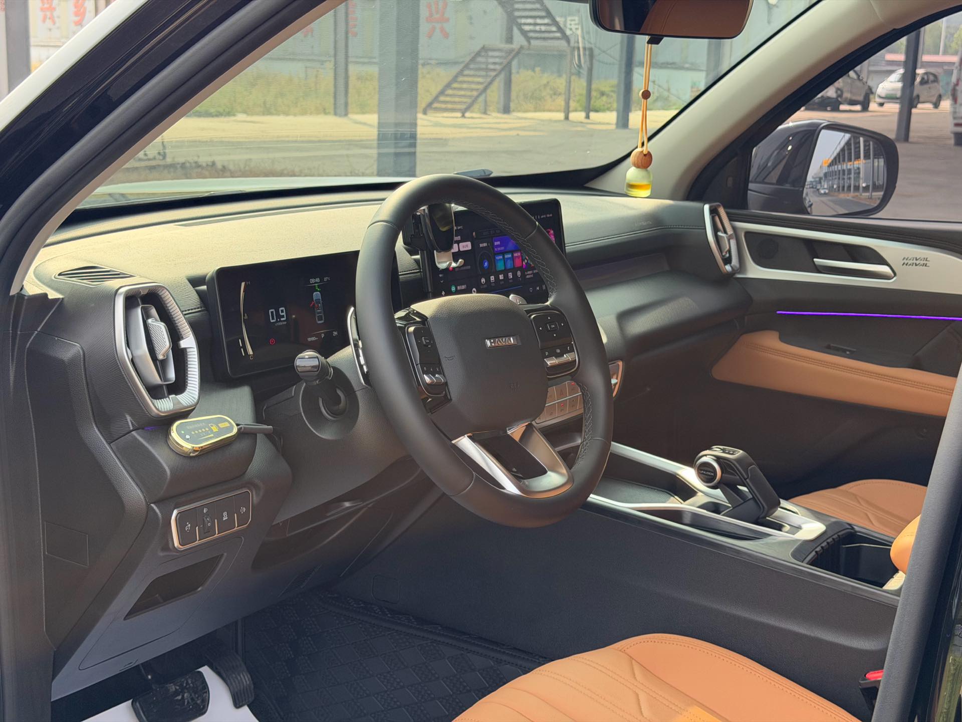 Haval H5 2.0T All-Wheel Drive Diesel Navigator Edition photo 4
