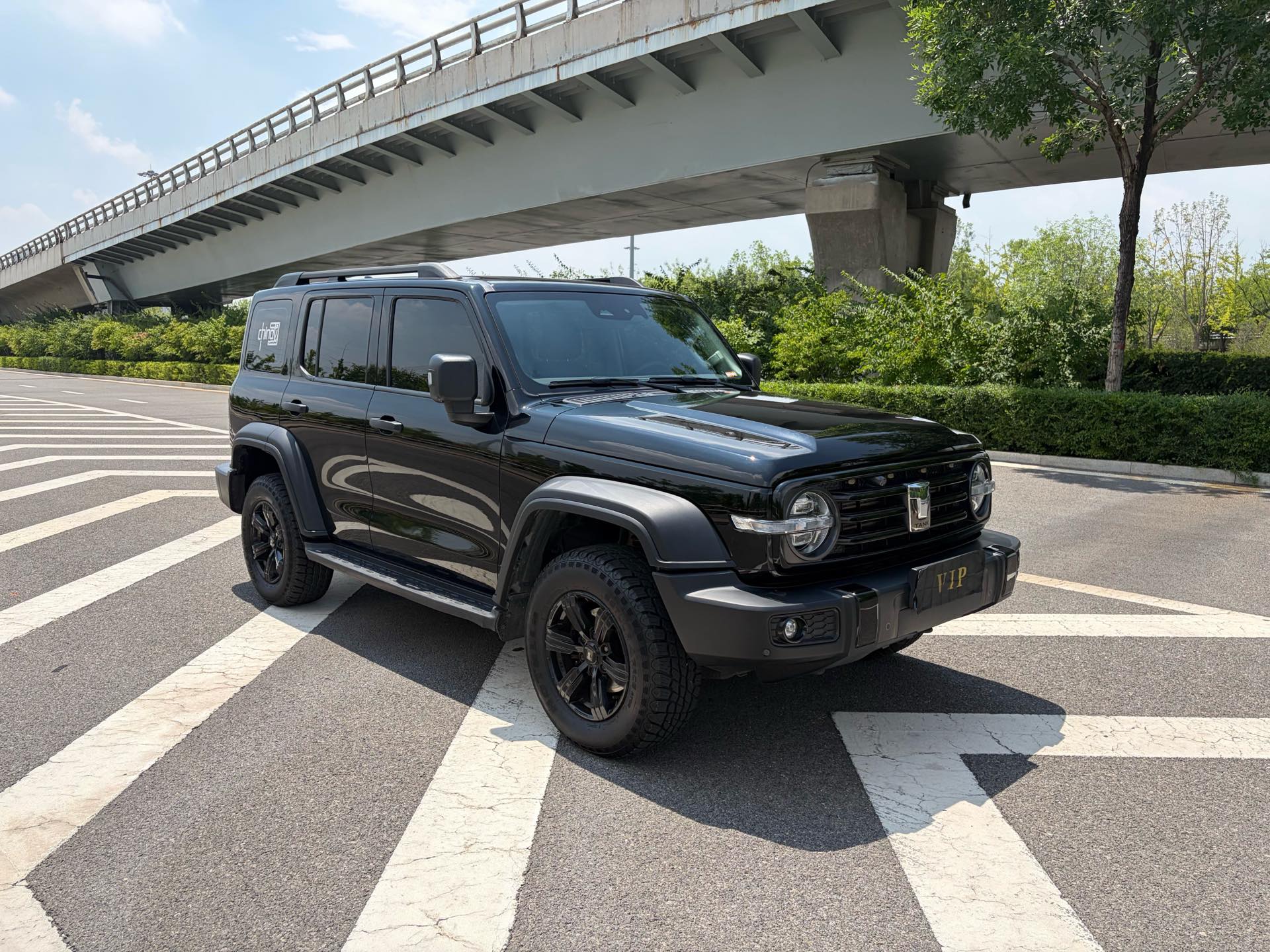 Foto TANK Tank 300 2.0T Off-Road Edition Challenger 3