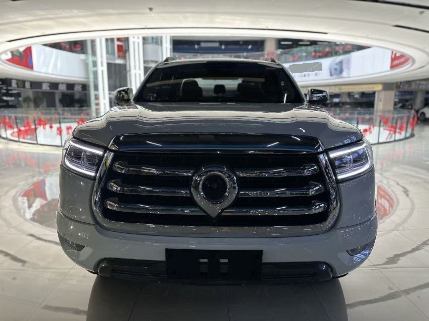 Great Wall POER 2022 Cannon 2.0T Global Version Passenger Gasoline 4x4 Sport Standard-Box Trailer Edition photo 2