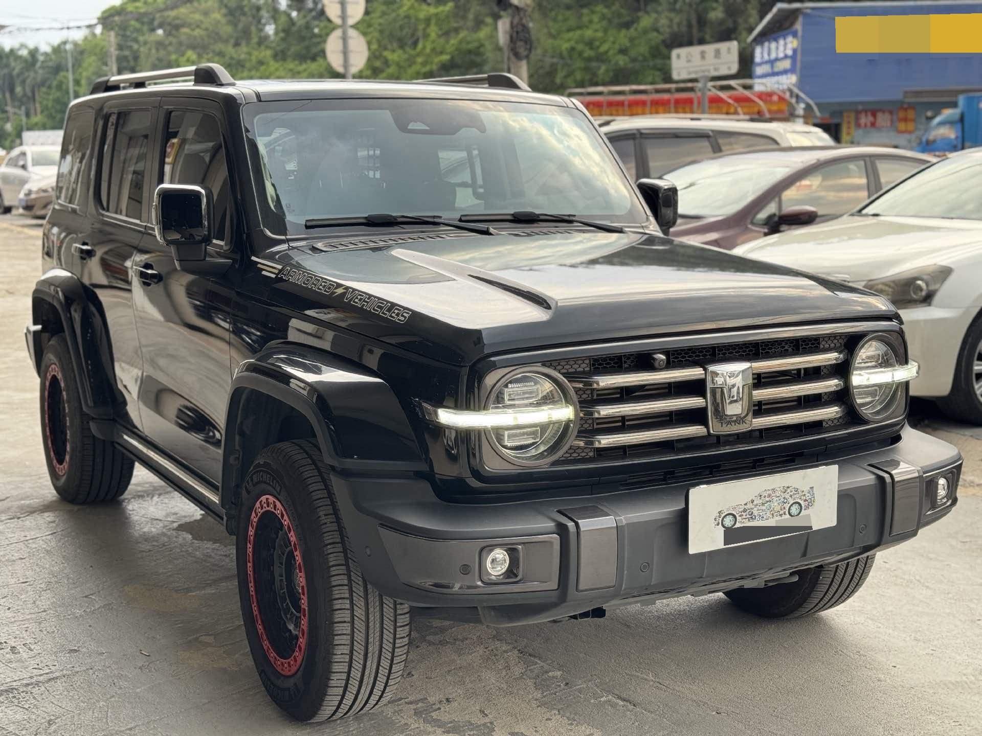 Photo du TANK Tank 300 2.0T Urban Edition—So Stylish 3