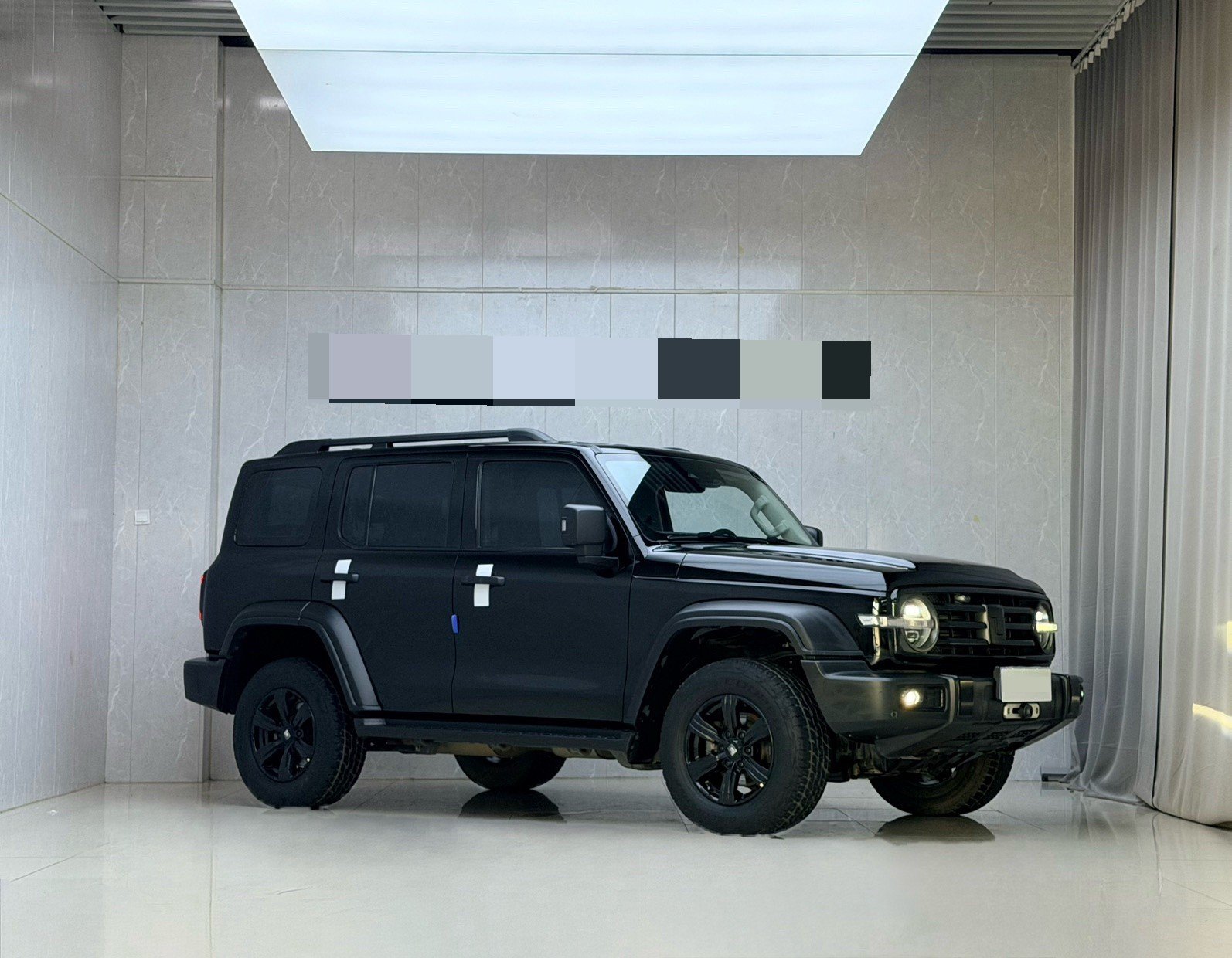 Foto TANK Tank 300 2.0T Off-Road Edition Conqueror 3