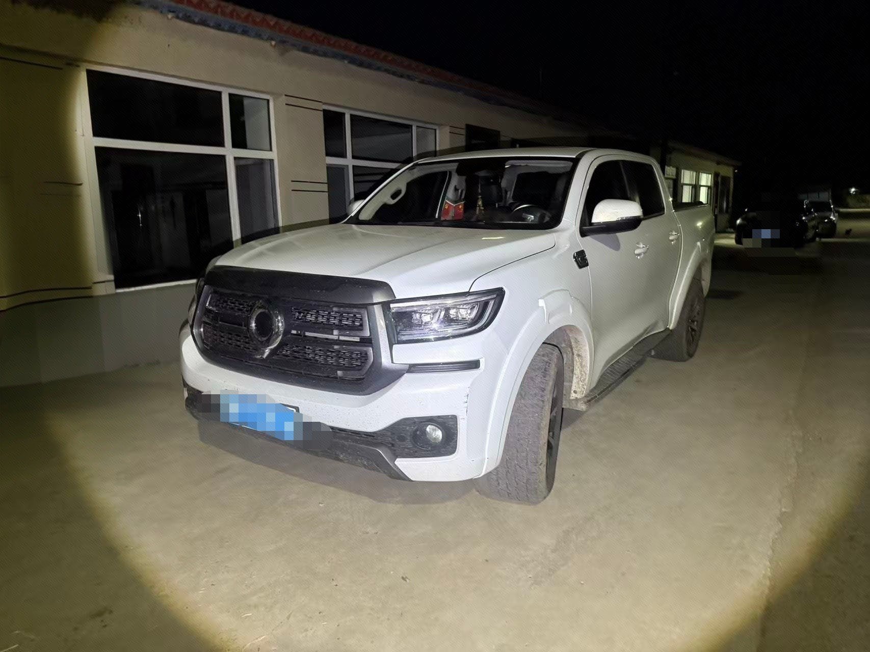 Great Wall POER 2023 Cannon 2.0T Passenger Version Diesel 4WD Comfort
