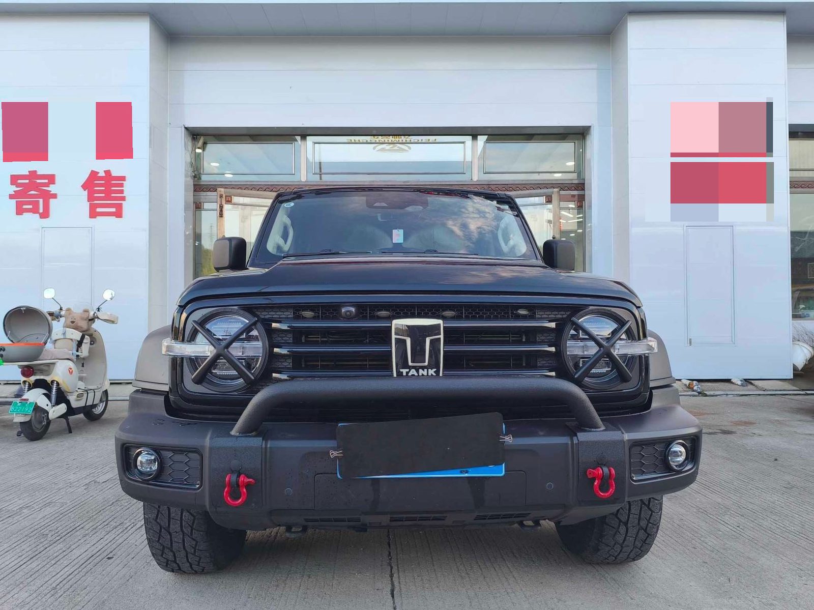 Photo du TANK Tank 300 2.0T Off-Road Edition Challenger 2