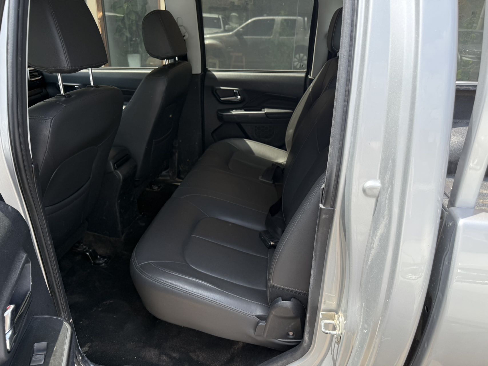 صورة Great Wall Wingle 5 Fengjun 5 2.0T Diesel 4WD Elite Edition Large Double Cab رقم 4