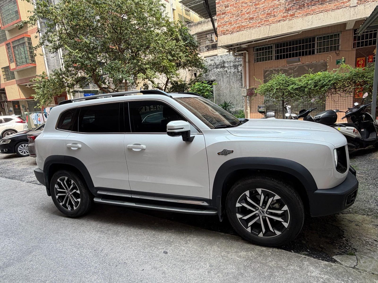 Foto del Haval Dargo Big Dog 2.0T 2WD Chinese Hunting Dog Edition 3