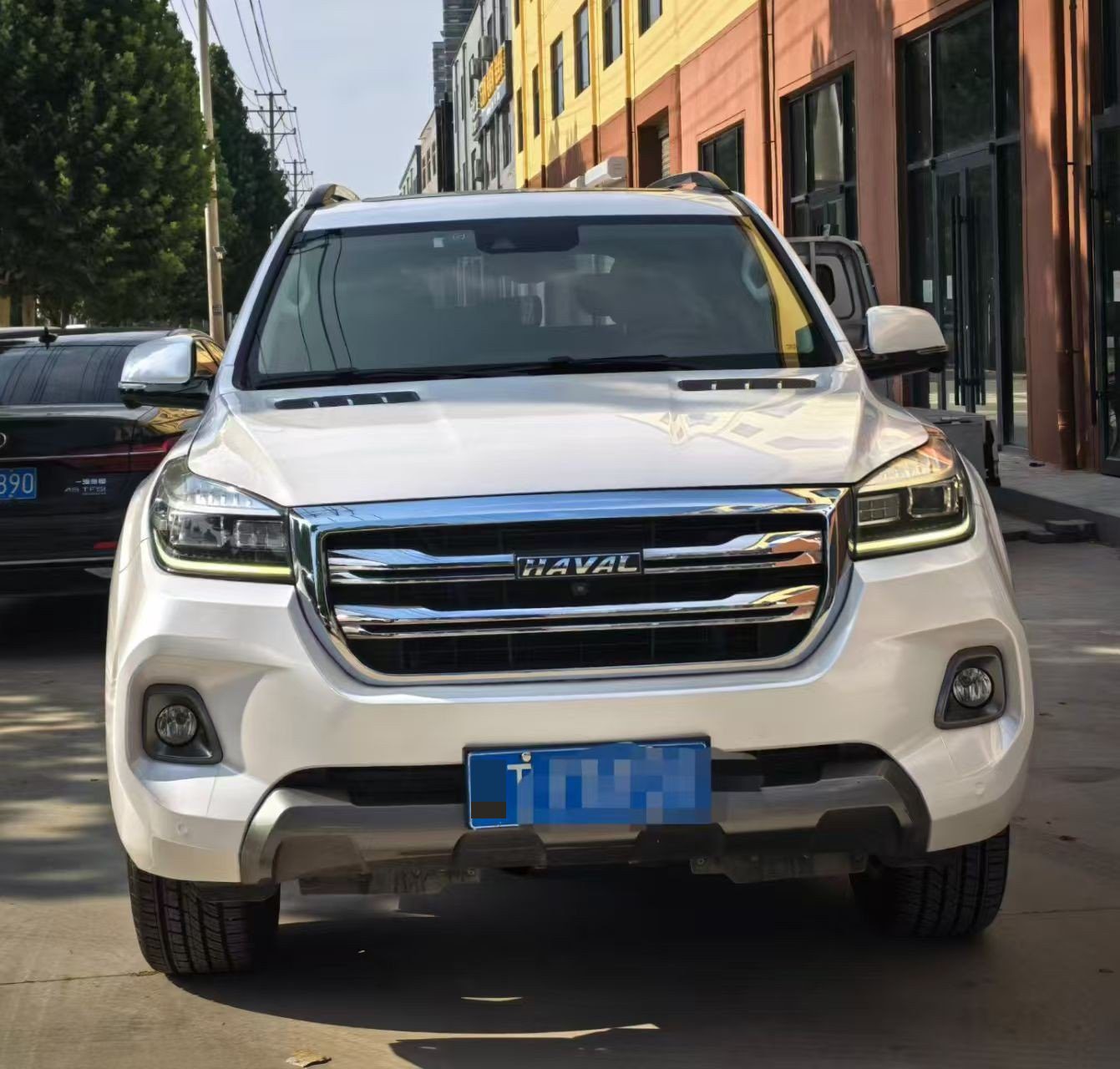 Haval H9 2.0T 4x4 Luxury 7-seater photo 2