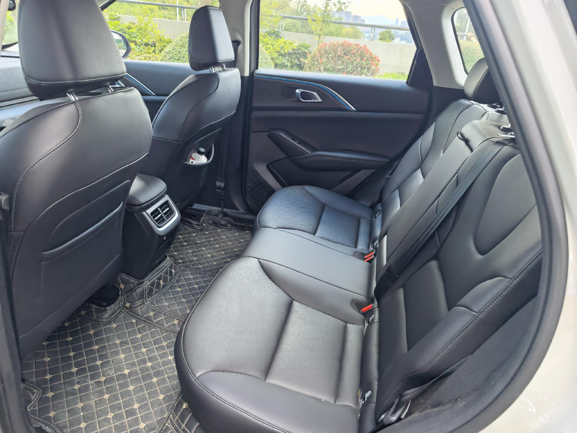 Foto Haval Brave Dragon Xiaolong MAX 1.5 Hi4 165 Ultra Smart Driving Version 4