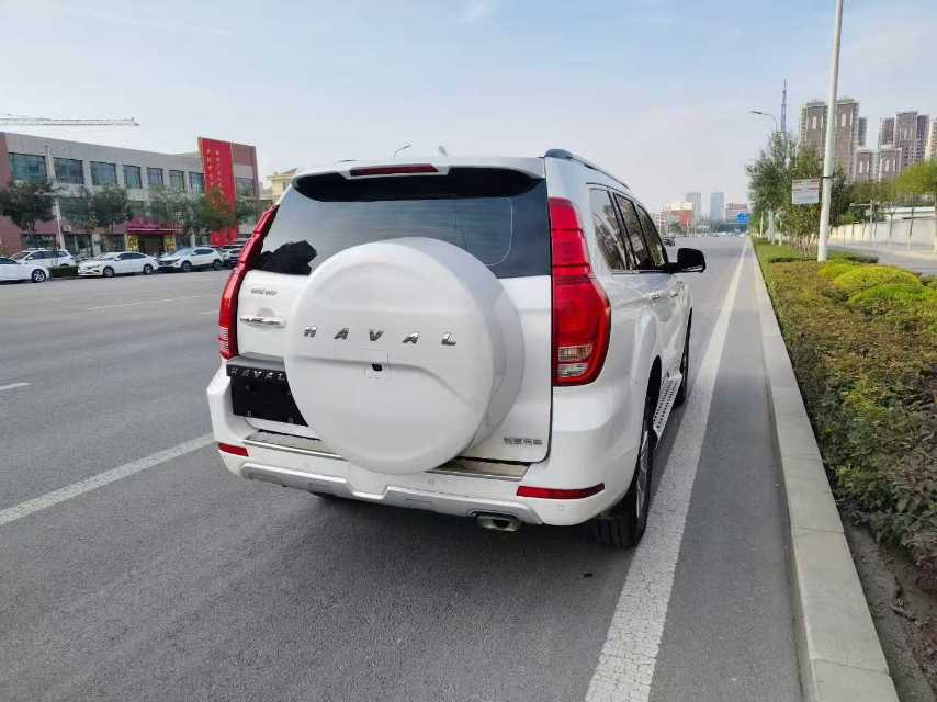 Foto del Haval 2022 H9 2.0T All-Wheel Drive Versatile 5-Seater 3