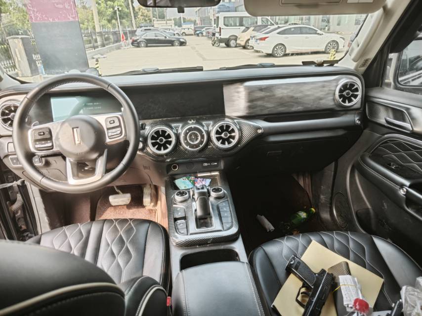 TANK 2021 Tank 300 2.0T Off-Road Edition Challenger photo 4