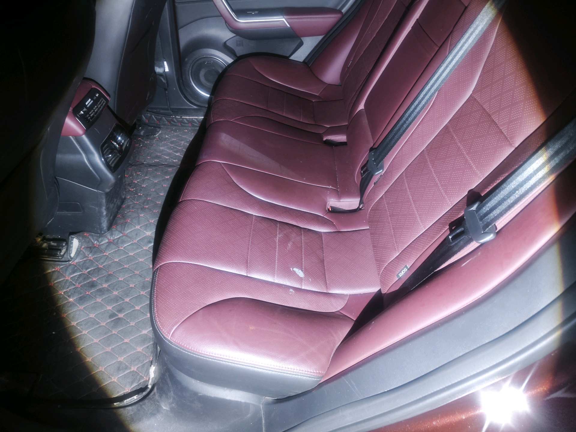 Фото WEY VV5 2.0T 2WD Upgraded Flagship Model — 3
