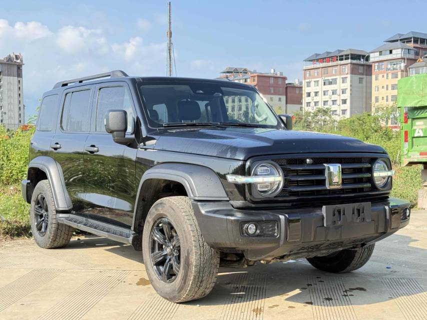 TANK Tank 300 2.0T Off-Road Edition Conqueror fotoğraf 3