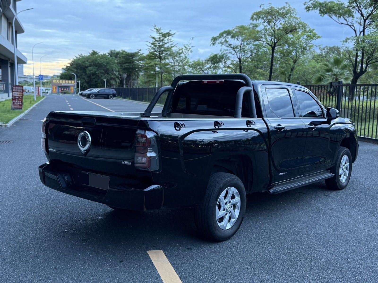 Great Wall KINGKONG POER Jingang Pao 2.0T Diesel 2WD Elite Flatbed photo 5