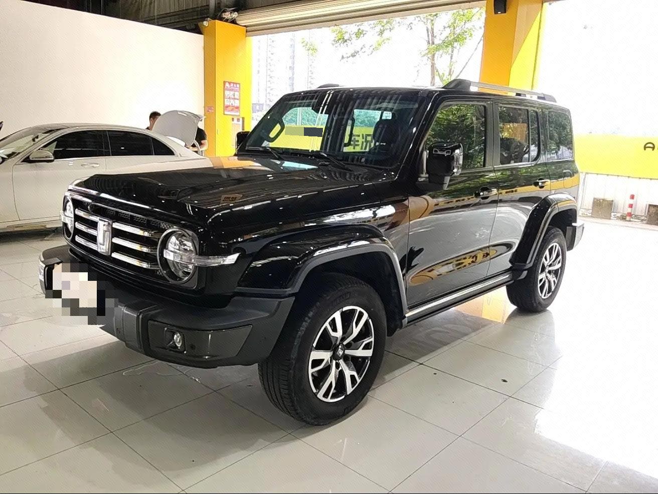 TANK Tank 300 2.0T Urban Edition—So Stylish