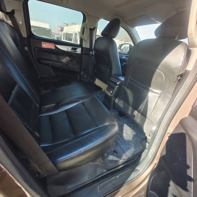 Great Wall POER 2021 Pao 2.0T Commercial Version Gasoline 4WD Navigator Long Cab photo 4