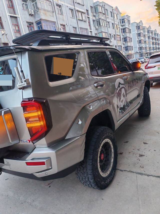 Фото TANK 2023 Tank 400 Hi4-T 2.0T Super Power Edition — 5