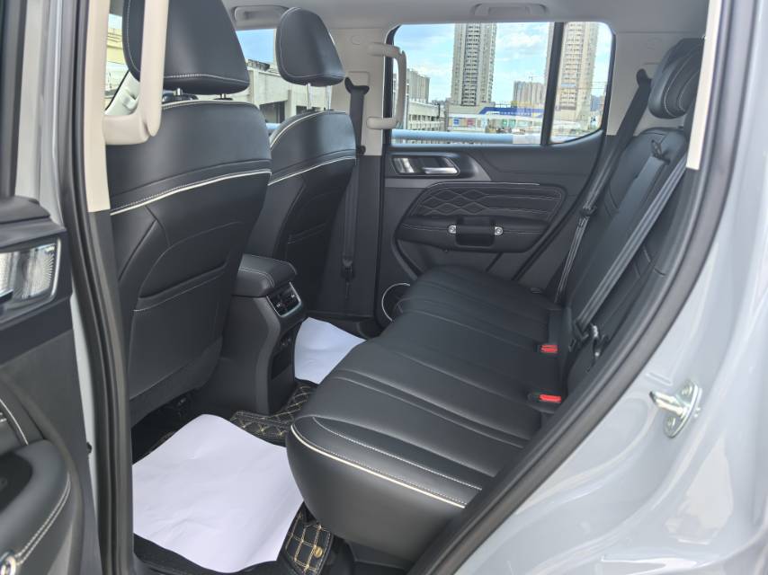 Photo du TANK 2021 Tank 300 2.0T Urban Edition—So Stylish 3