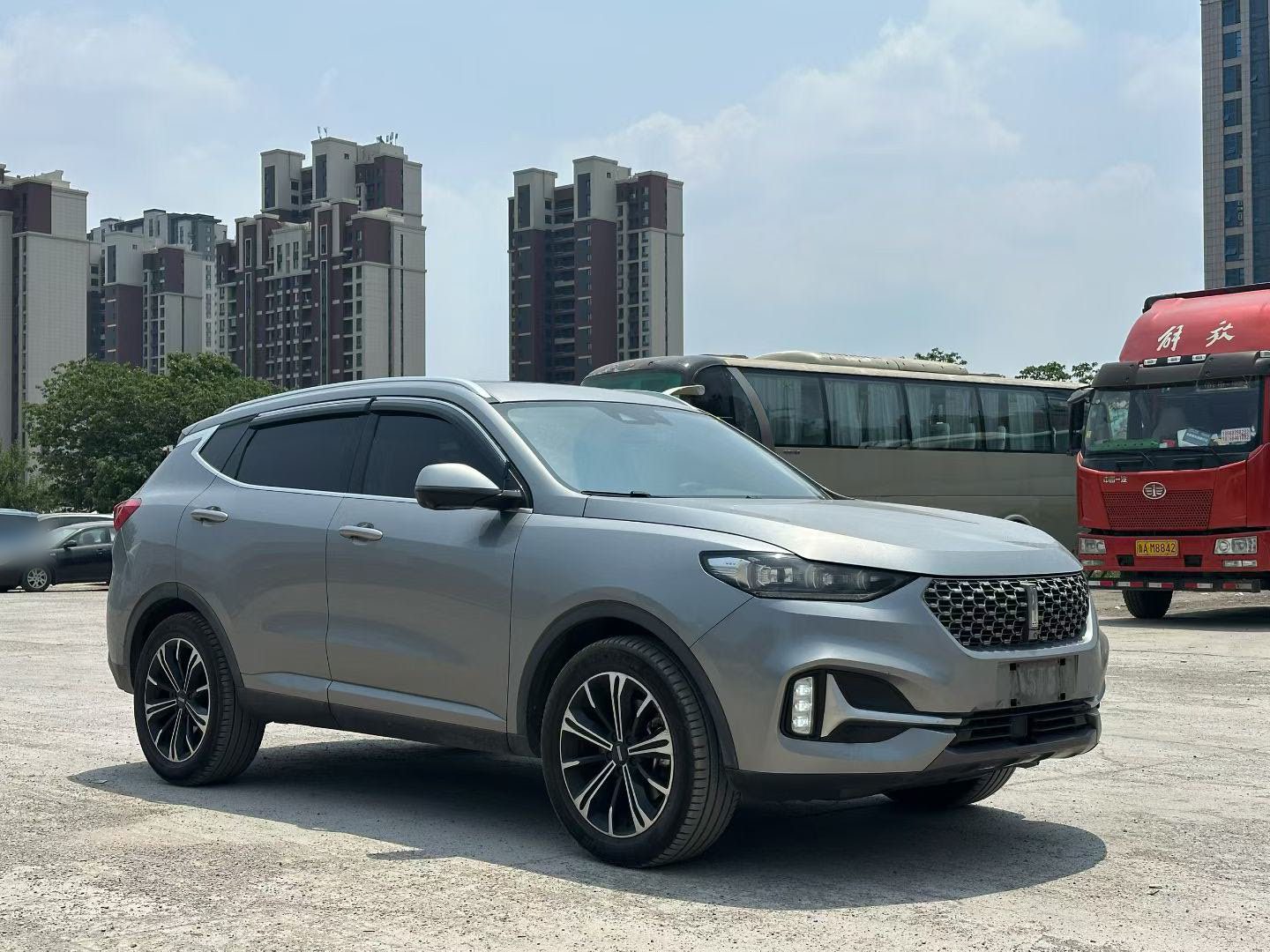 Фото WEY VV6 2.0T FWD Intelligent Enjoy+ — 3