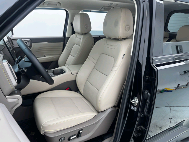 صورة Haval Raptor Haval Dragon Plus Hi4 1.5T 255 Ultra Pilot Edition رقم 5