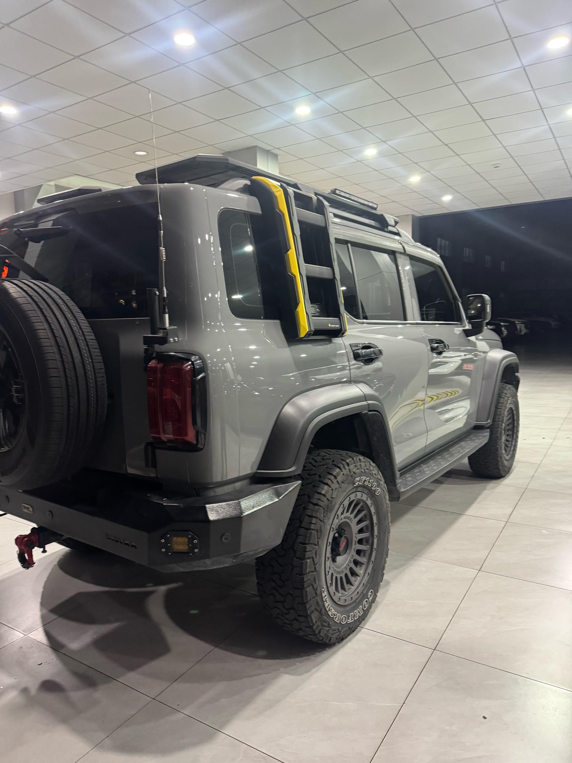 TANK Tank 300 2.0T Off-Road Edition: The Conqueror photo 3
