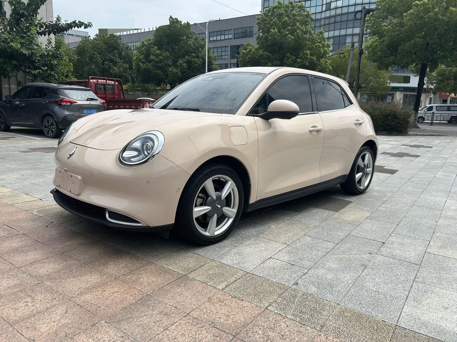ORA 2022 Good Cat Morandi Edition, 400 km Standard Range, Prestige Model, Ternary Lithium