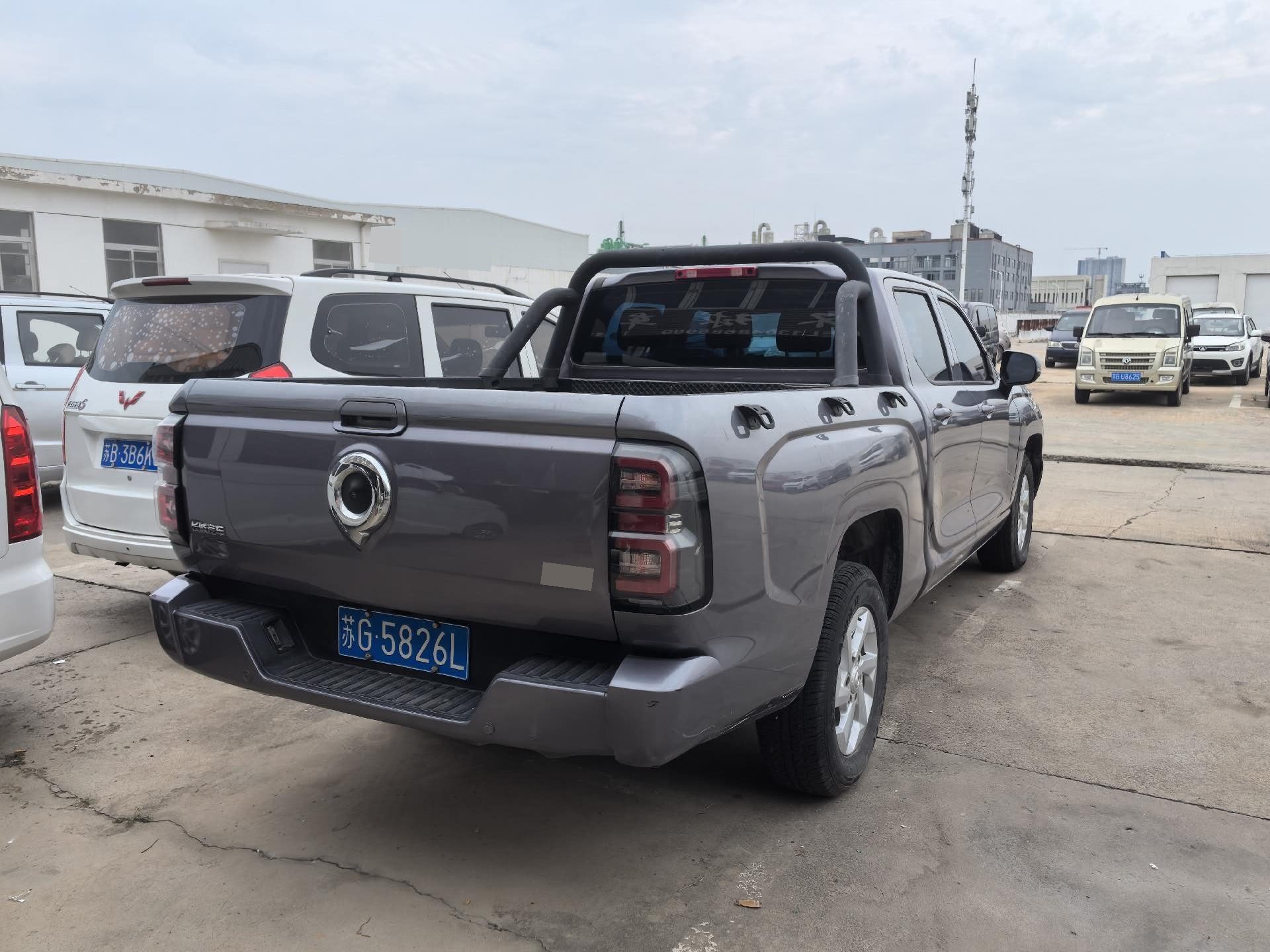 Great Wall KINGKONG POER 2022 Jin Gang Pao 2.0T Diesel 2WD Elite Long Bed Flatbed photo 4